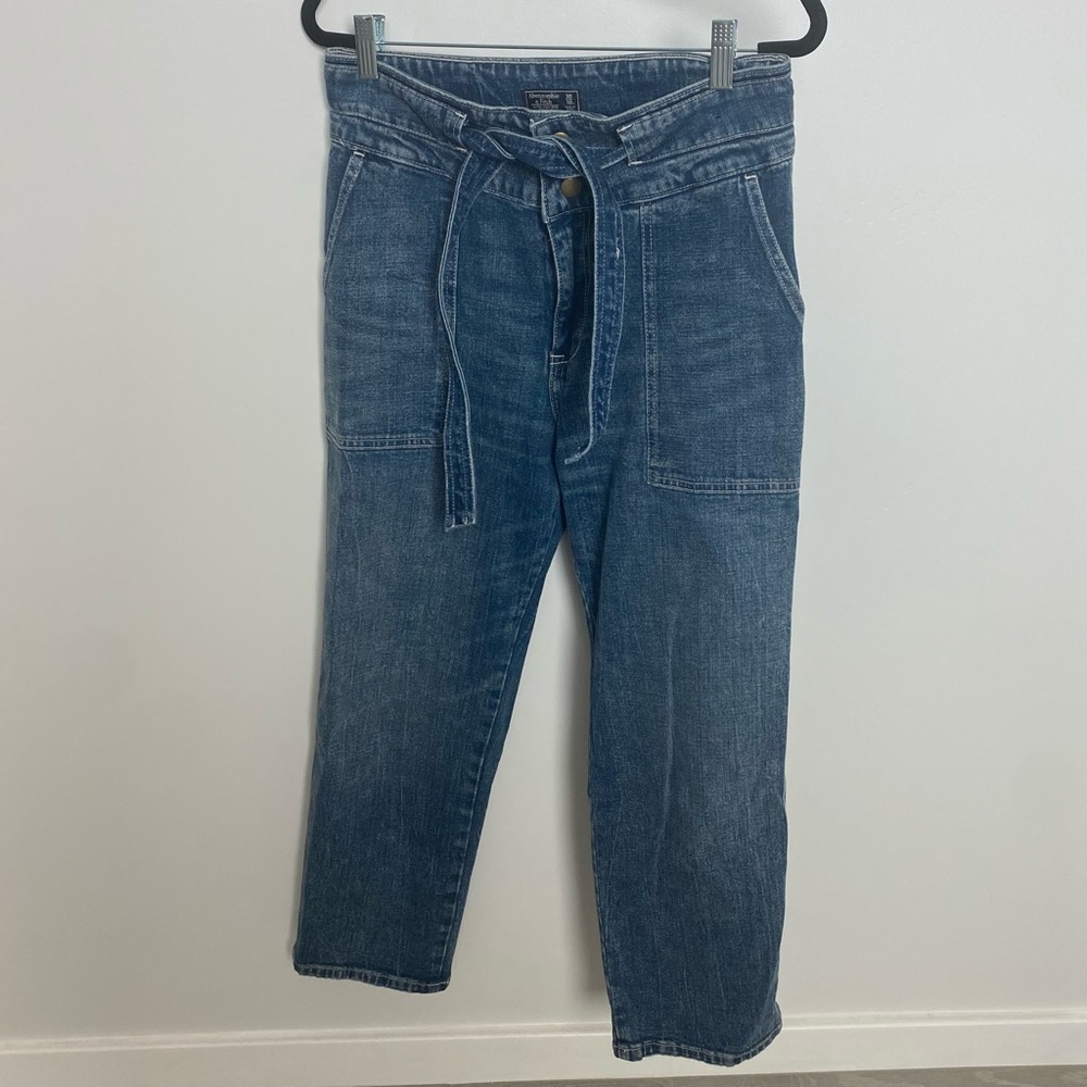 Abrocombrie ultra high rise